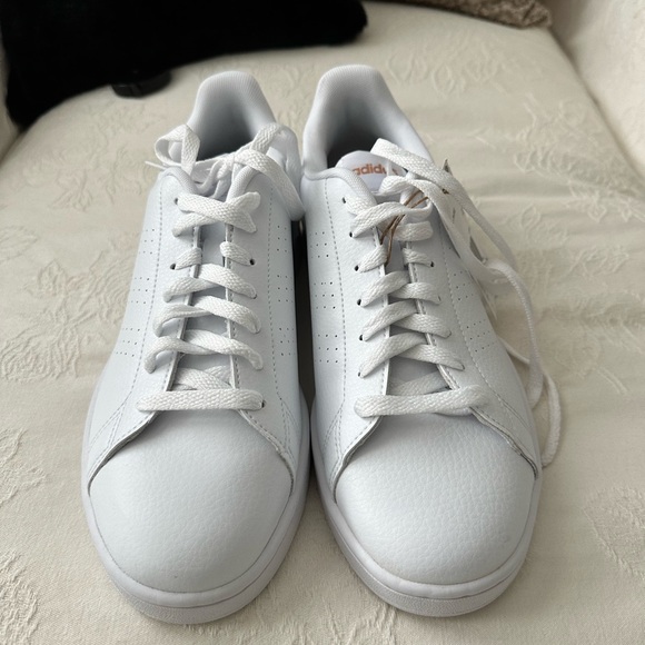 Adidas Advantage - Picture 5 of 9